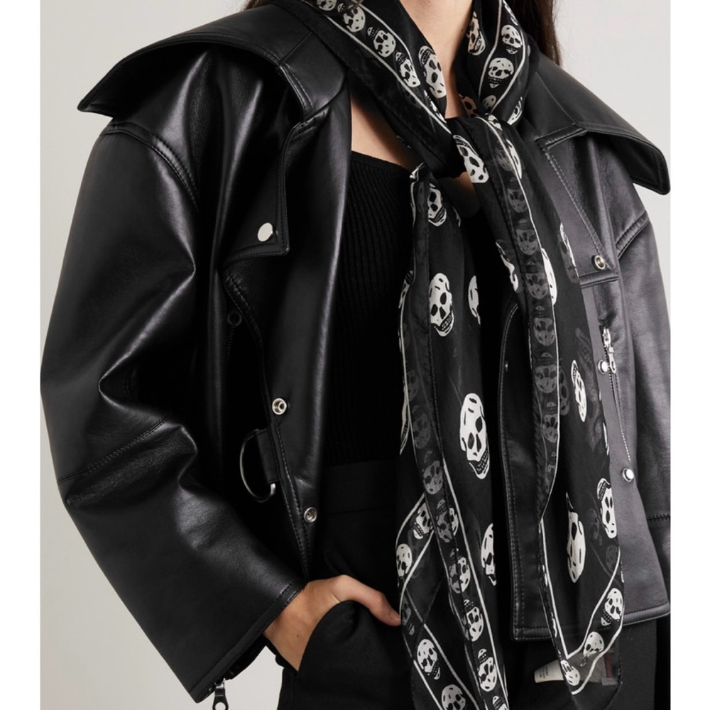 Black and White Skull Alexander McQueen Scarf